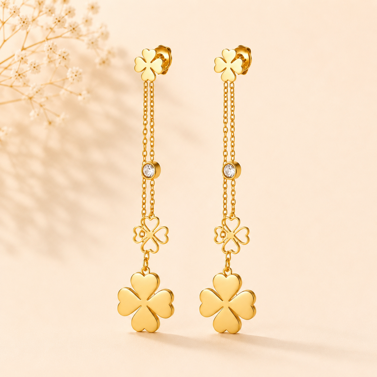 Mira Lucky Clover Drop Earrings | Goud Stainless Steel