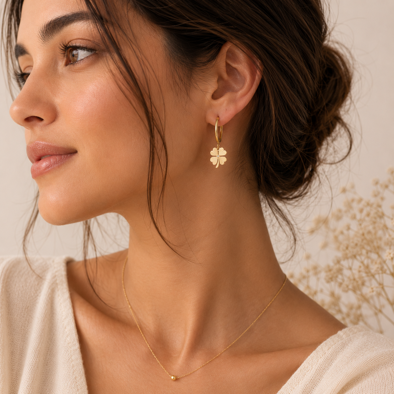 Siyansh Siya Clover Hoops Oorbellen Goud Stainless Steel