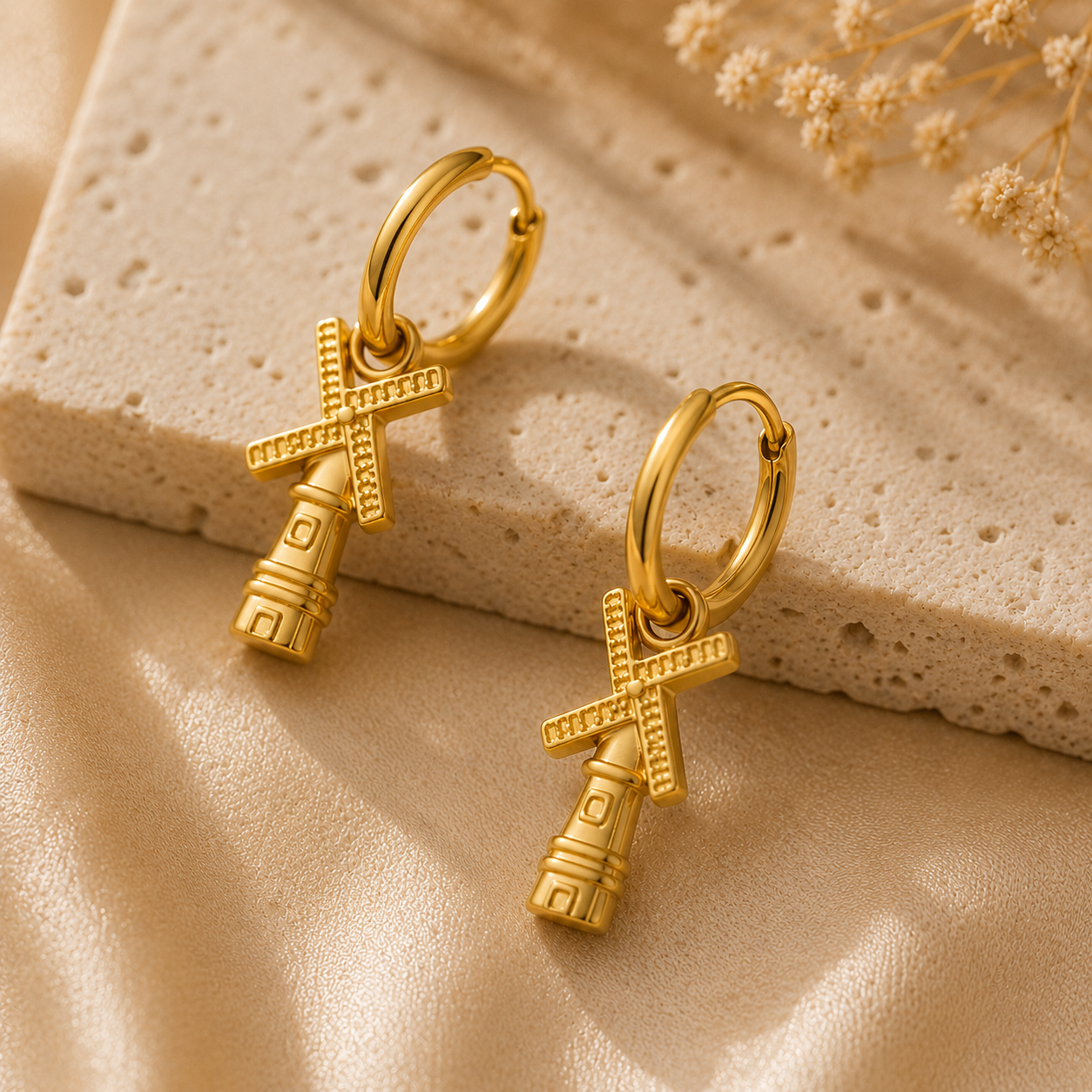 Ira Dutch Windmill Hoops | Goud Stainless Steel